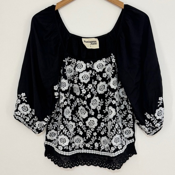 Savanna Jane Tops - Savanna Jane Women's Embroidered Floral Boho Top Black/White Size Small